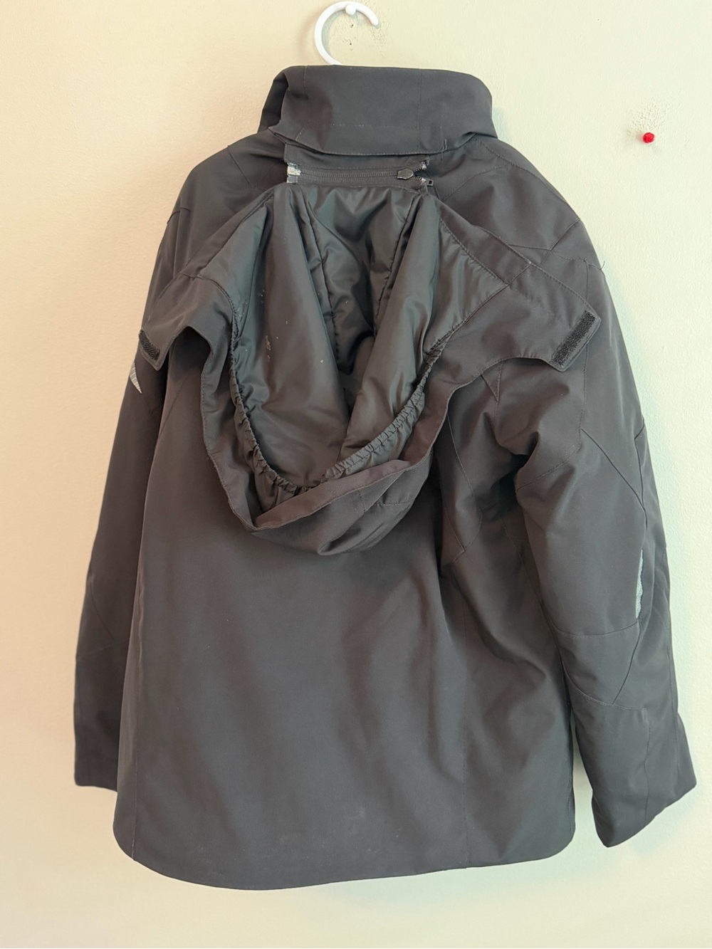 Spyder Black Ski Jacket - Picture 5 of 5